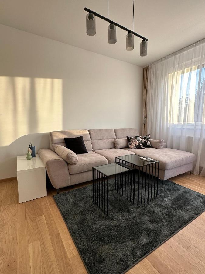 Apartman Ema Banja Luka Exterior foto