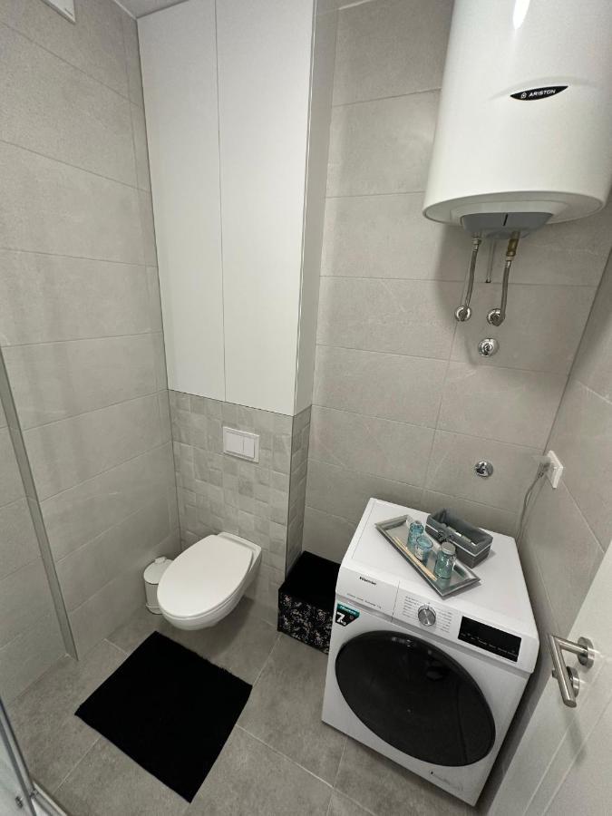 Apartman Ema Banja Luka Exterior foto