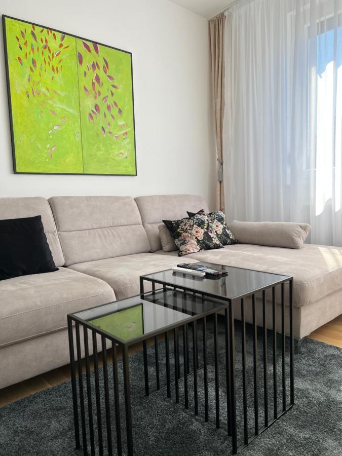 Apartman Ema Banja Luka Exterior foto